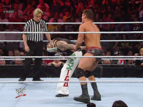 WWE RAW