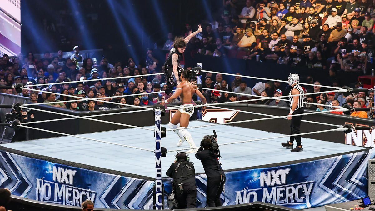 WWE Без Жалю