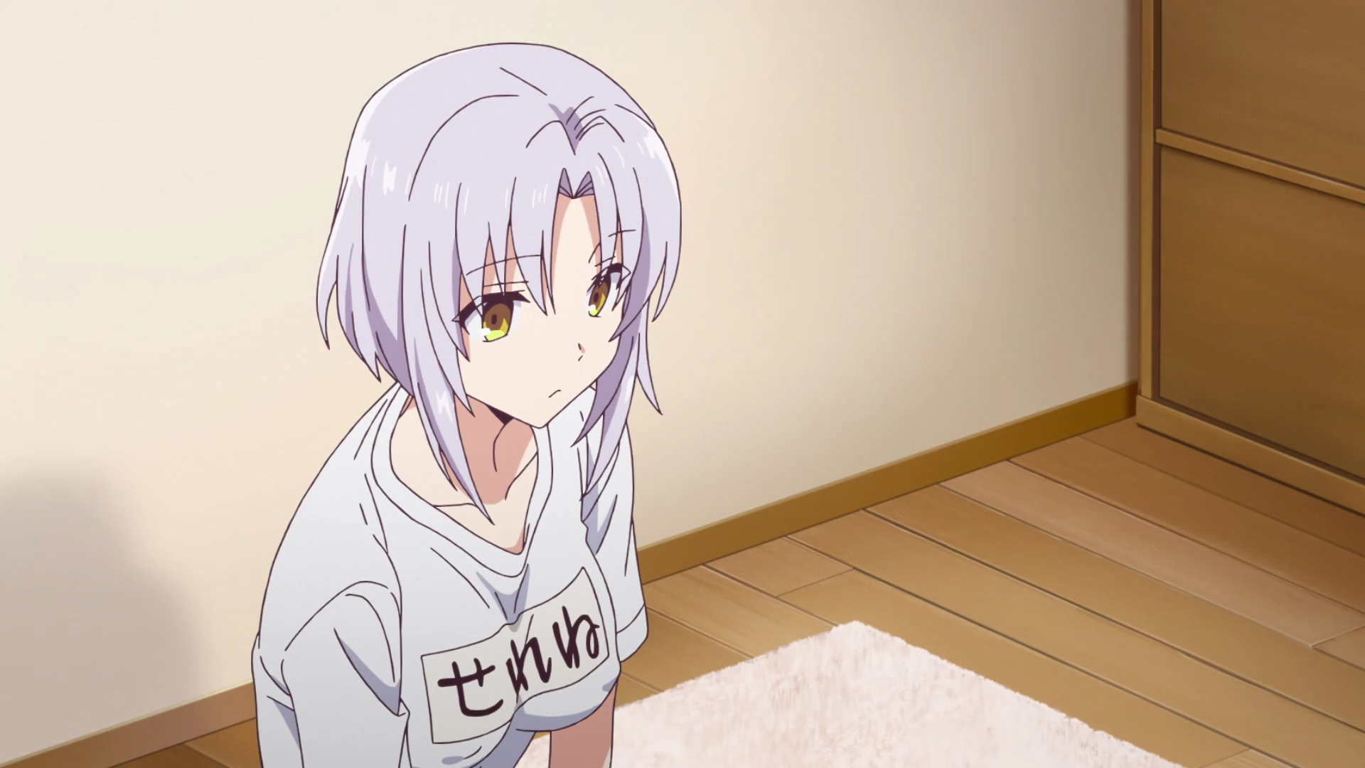 Пан покоївка в гуртожитку богинь