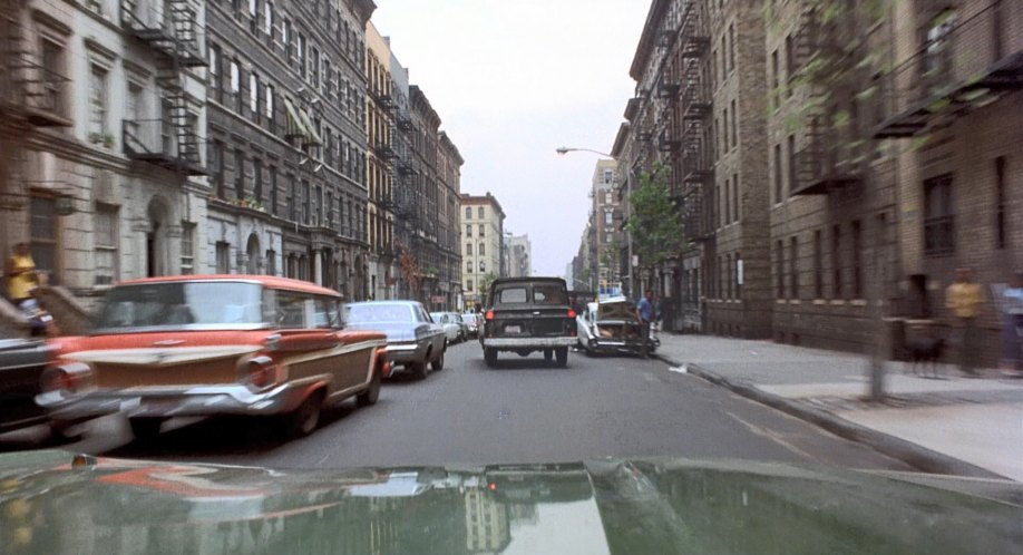Бавовна прибуває в Гарлем