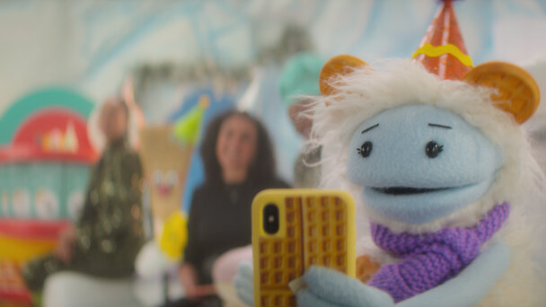 Вафля та Моті: Святковий бенкет