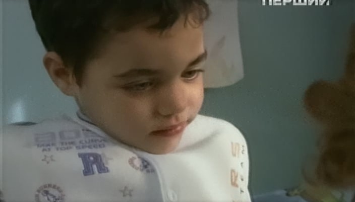 Хлопчик на воді
