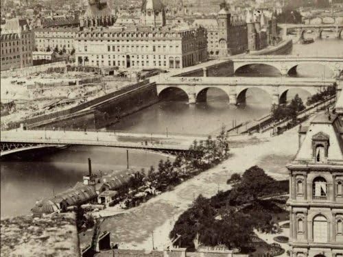 Сміття у великому місті