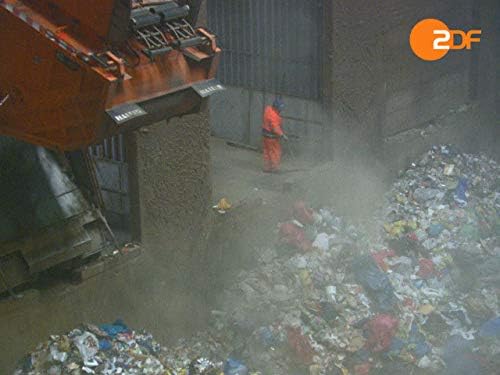 Сміття у великому місті